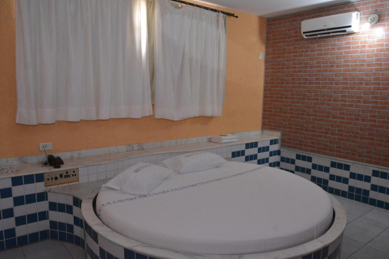 Motel Seculus Barretos Εξωτερικό φωτογραφία
